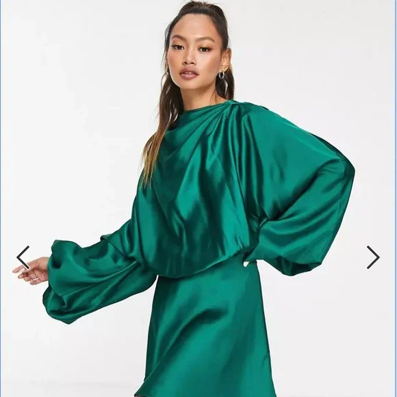green emerald velvet dress Ellie Forest Green Strapless Mini Dress - US 12 main image 1